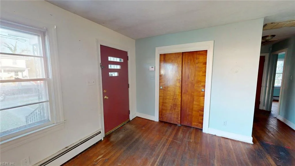 515 Pocahontas PL, HAMPTON VA 23661 - Photo 3