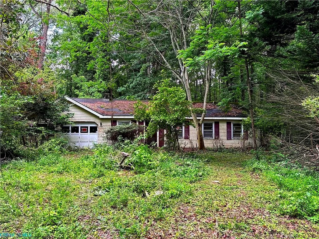 1156 Hallieford RD, Hallieford — 2 bed Residential, 968 sqft