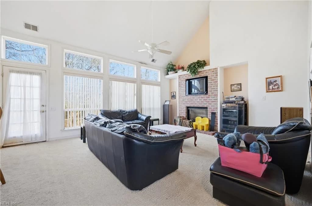 2210 Chesterfield LOOP, CHESAPEAKE VA 23323 - Photo 4