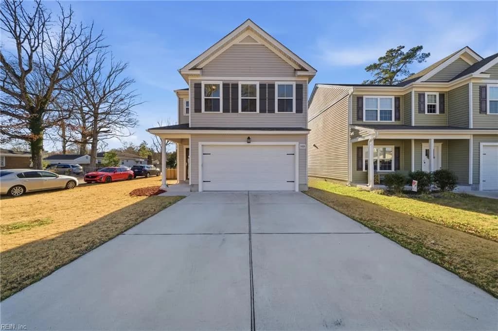 1925 Sparrow RD, CHESAPEAKE VA 23320 - Main photo