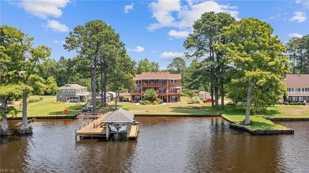 953 Old Ferry RD, EDENTON NC 27932