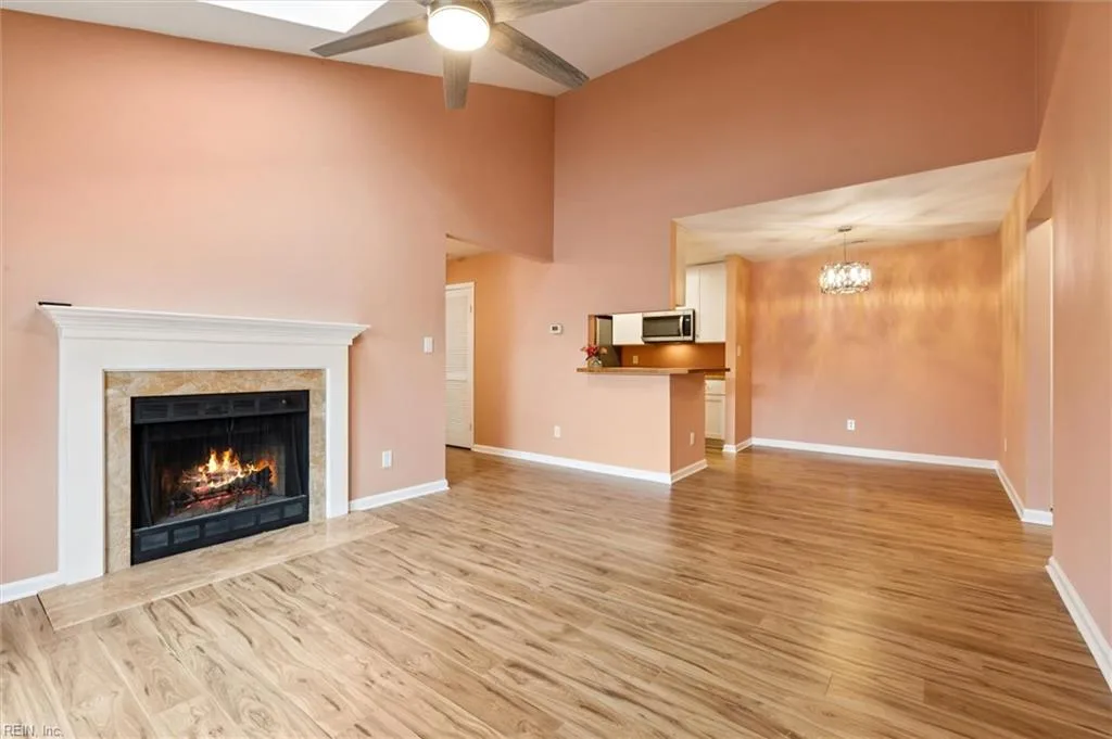 508 Thorncliff DR #303, NEWPORTNEWS VA 23608 - Photo 3