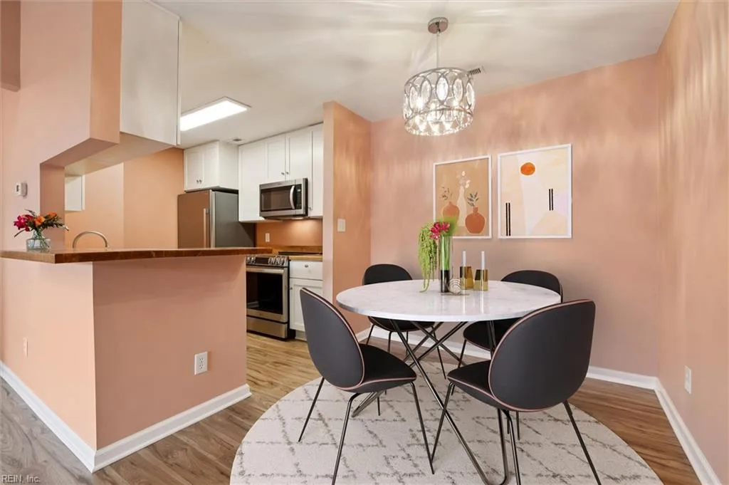 508 Thorncliff DR #303, NEWPORTNEWS VA 23608 - Photo 5