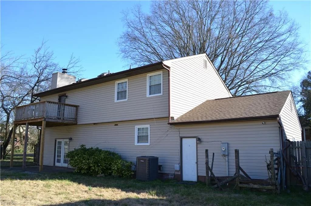 303 White Marsh CT, HAMPTON VA 23669 - Photo 3