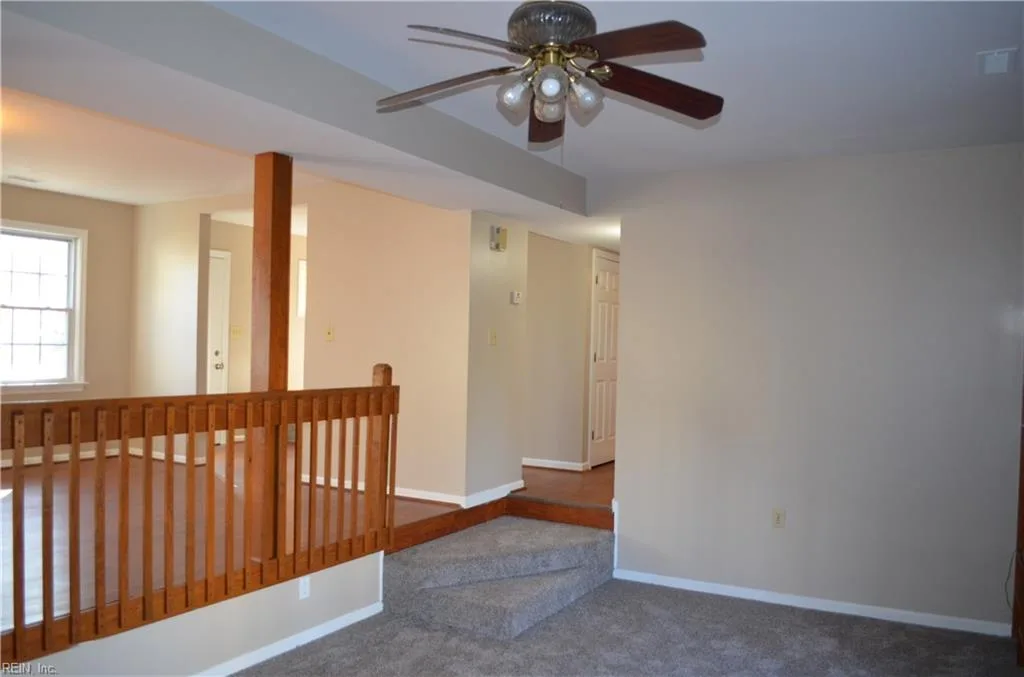 303 White Marsh CT, HAMPTON VA 23669 - Photo 5