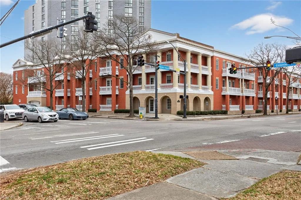 450 W Princess Anne RD #211, NORFOLK VA 23517 - Photo 5
