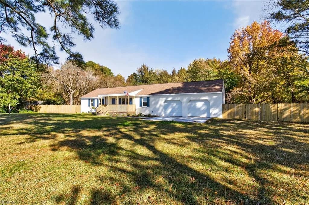 913 Long Ridge RD, CHESAPEAKE VA 23322 - Photo 3