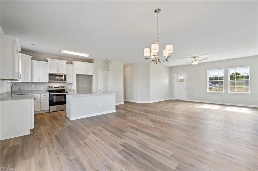 204 Halifax CT, SHAWBORO NC 27973 - Photo 5