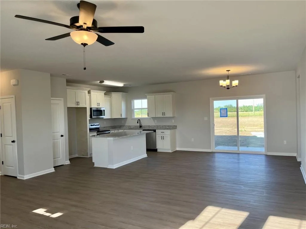 204 Halifax CT, SHAWBORO NC 27973 - Photo 5