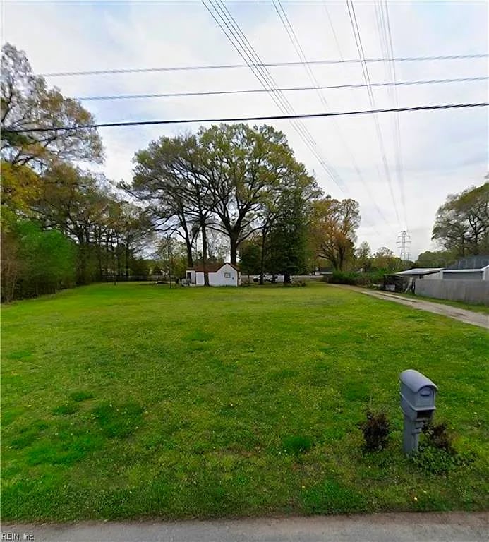 2053 Iowa ST, CHESAPEAKE VA 23323