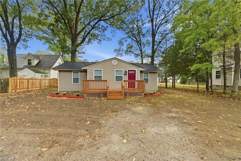 17317 Warwick BLVD, NEWPORTNEWS VA 23603 - Photo 2