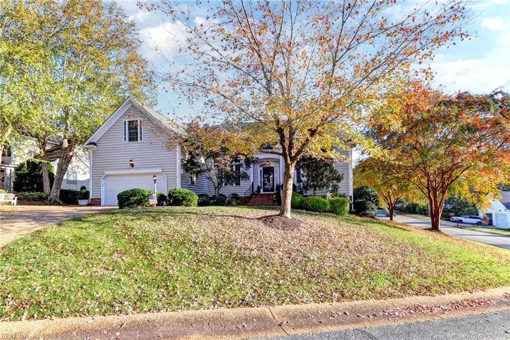 159 Nottinghamshire NONE, Williamsburg — 4 bed Residential, 2,643 sqft