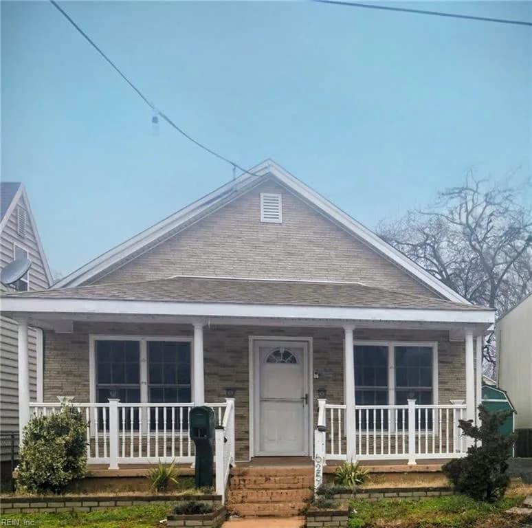625 Center AVE, NEWPORTNEWS VA 23601 - Main photo