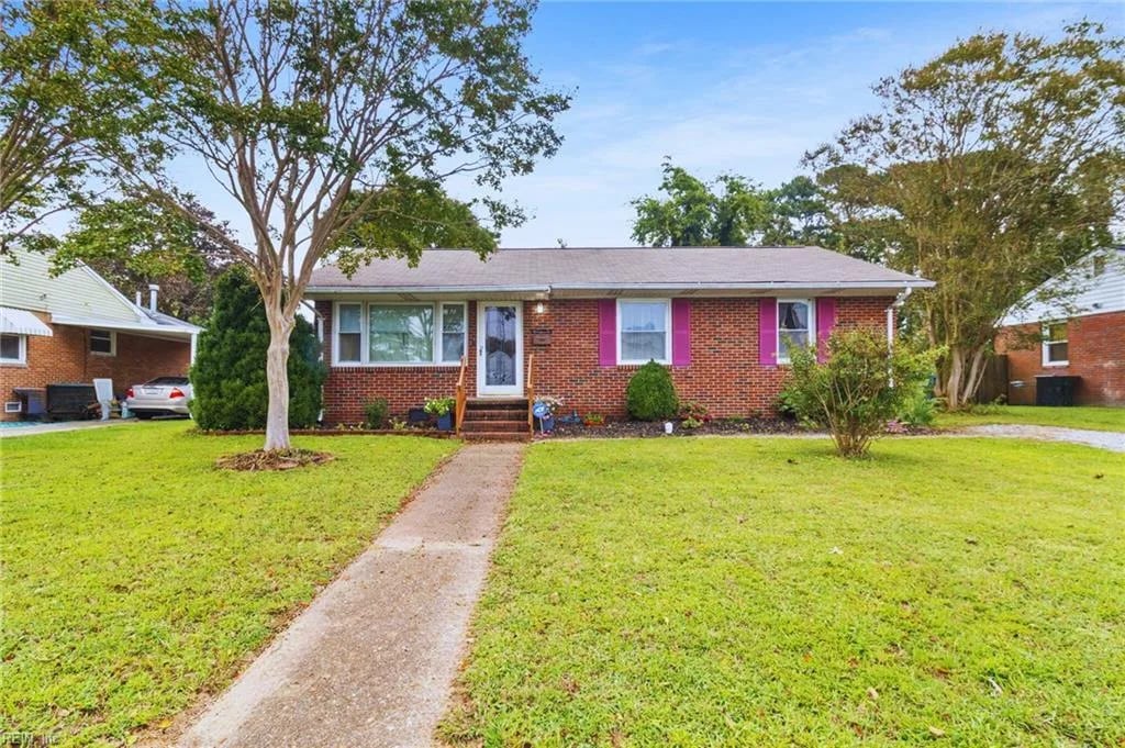 38 Saint Albans DR, Hampton — 3 bed Residential, 1,125 sqft