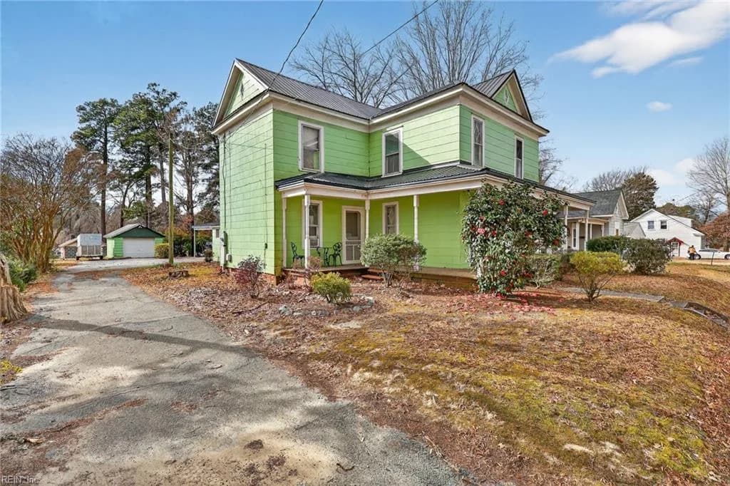 412 Park AVE, EMPORIA VA 23847 - Photo 5