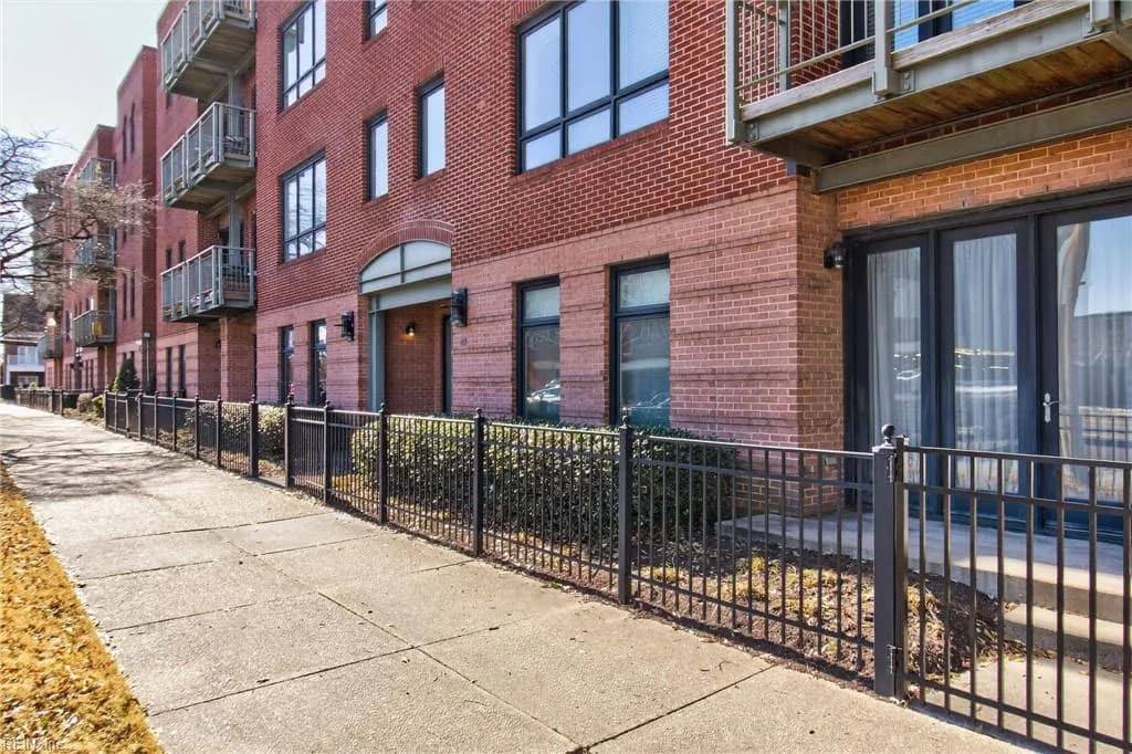 433 Saint Pauls BLVD #4D, NORFOLK VA 23510 - Photo 4