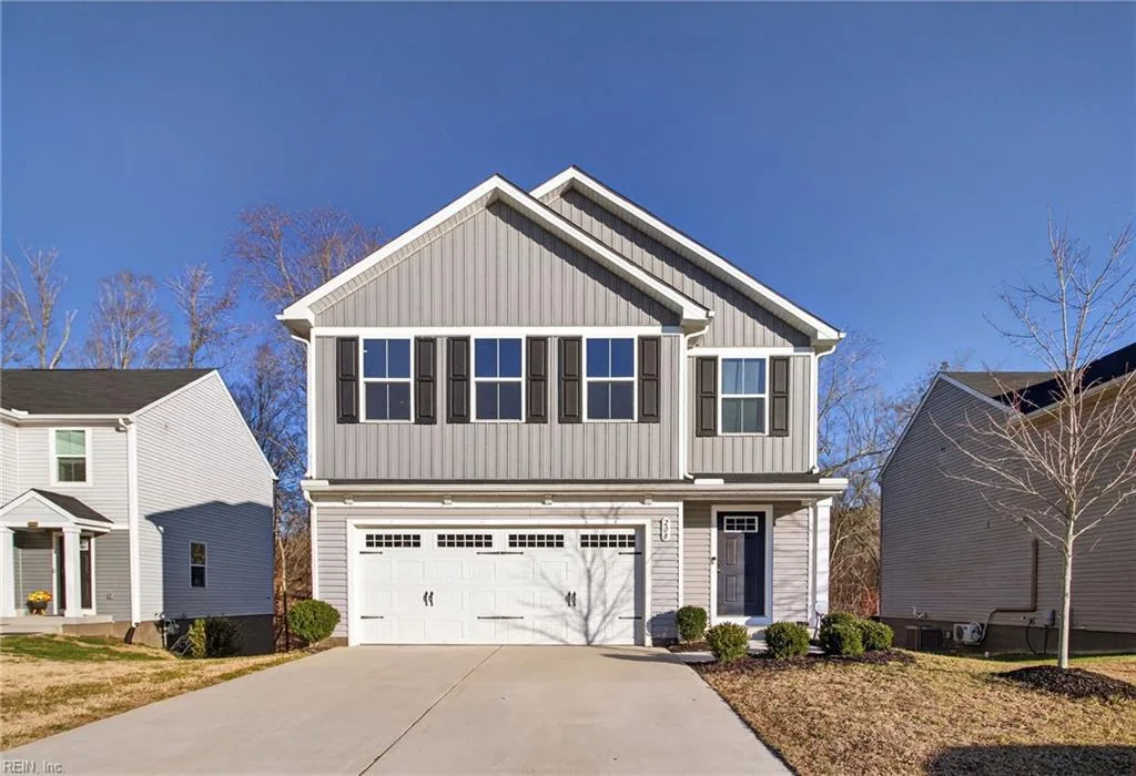 208 Normandy CRES, Williamsburg — 5 bed Residential, 2,762 sqft
