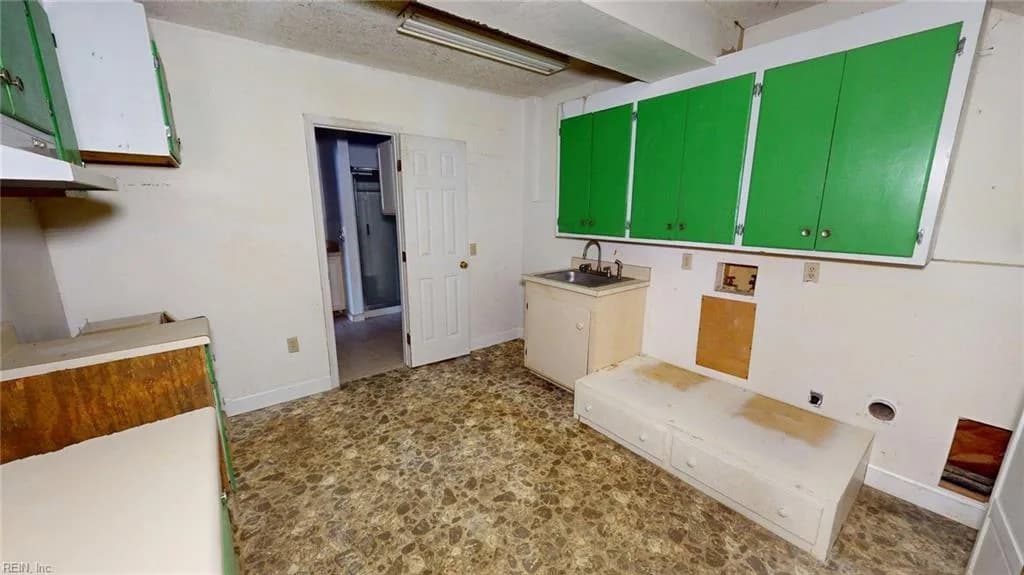 1175 CLANCIE RD, SHACKLEFORDS VA 23156 - Photo 5