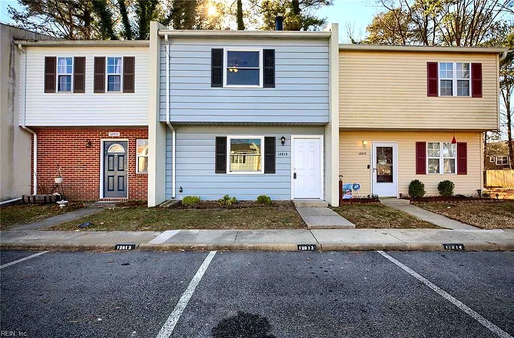 12813 Tahiska LN, NEWPORT NEWS VA 23602 - Main photo