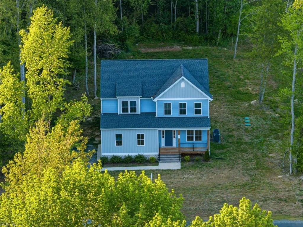 1430 Tutelo RD, QUINTON VA 23141