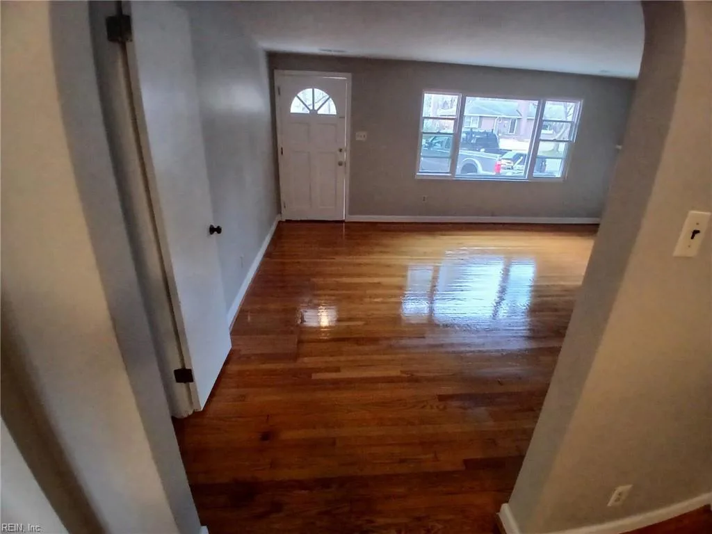 3651 Wedgefield AVE, NORFOLK VA 23502 - Photo 5