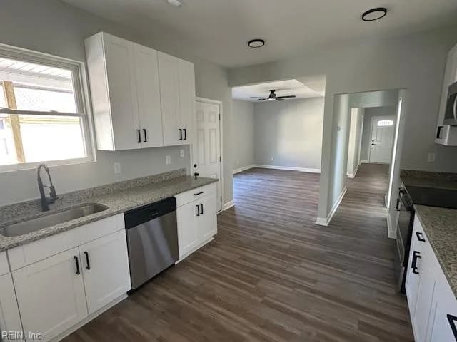 908 Lincoln ST, PORTSMOUTH VA 23704 - Photo 4