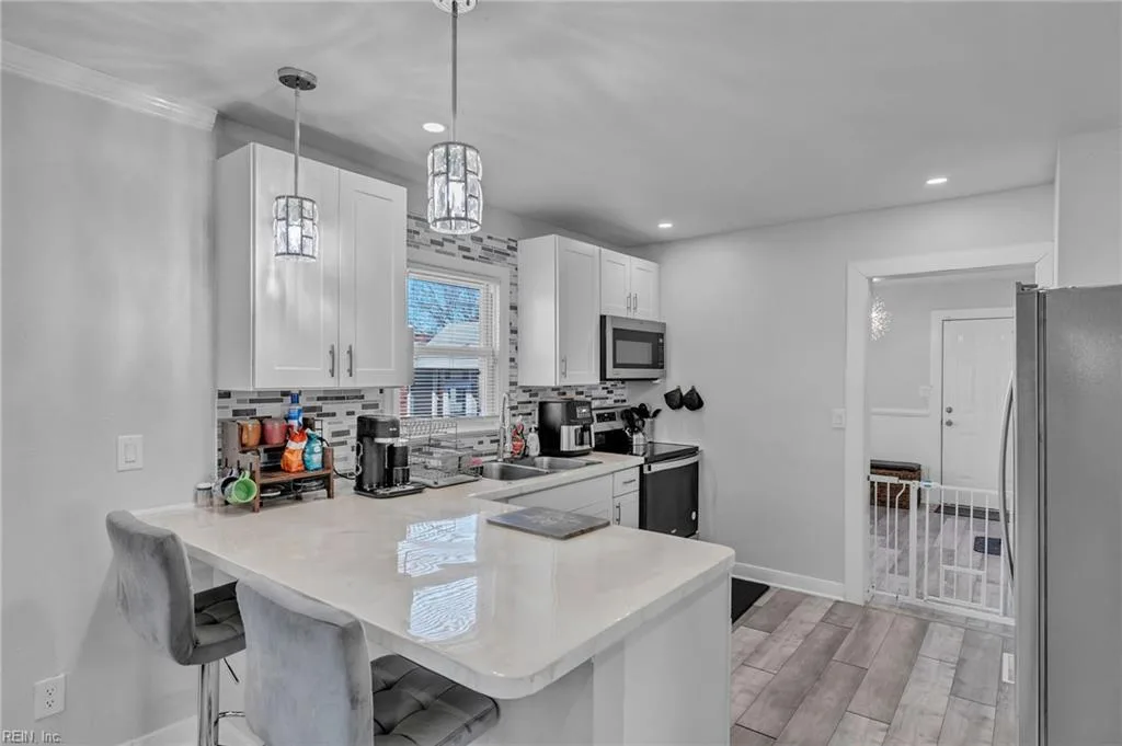 512 Pocahontas PL, HAMPTON VA 23661 - Photo 5
