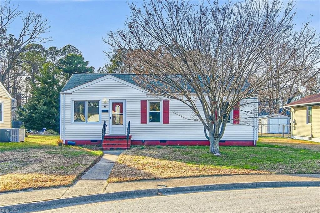 46 Wellington DR, Hampton — 3 bed Residential, 950 sqft