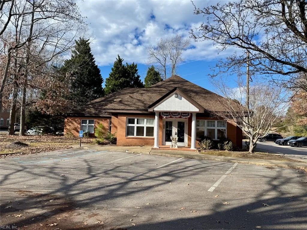 121 Landmark SQ, VIRGINIABEACH VA 23452