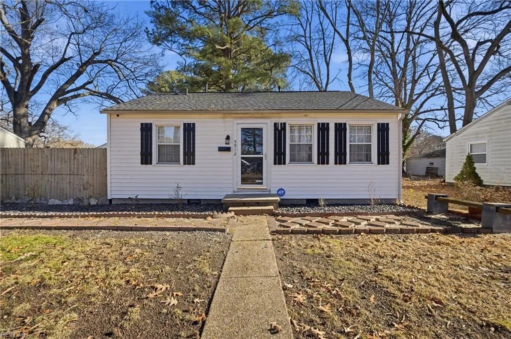 5912 Andrew PL, NEWPORTNEWS VA 23605