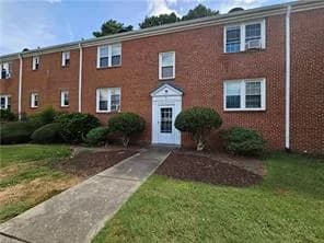 7420 Hampton BLVD #A-4, NORFOLK VA 23505 - Photo 2