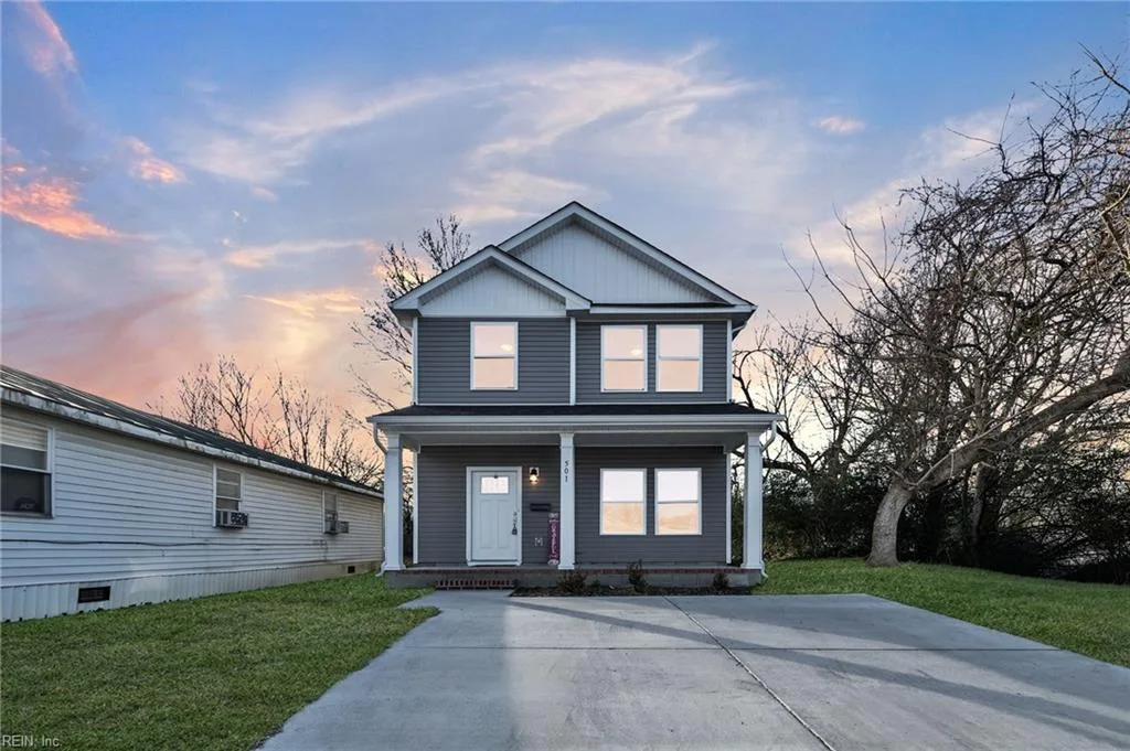 501 Mahlon AVE, Suffolk — 3 bed Residential, 1,670 sqft