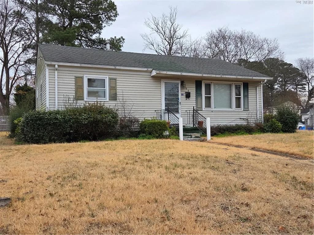202 BUNCHE BLVD, PORTSMOUTH VA 23701 - Main photo