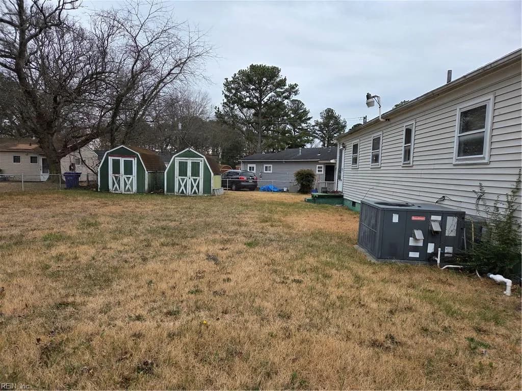 202 BUNCHE BLVD, PORTSMOUTH VA 23701 - Photo 4