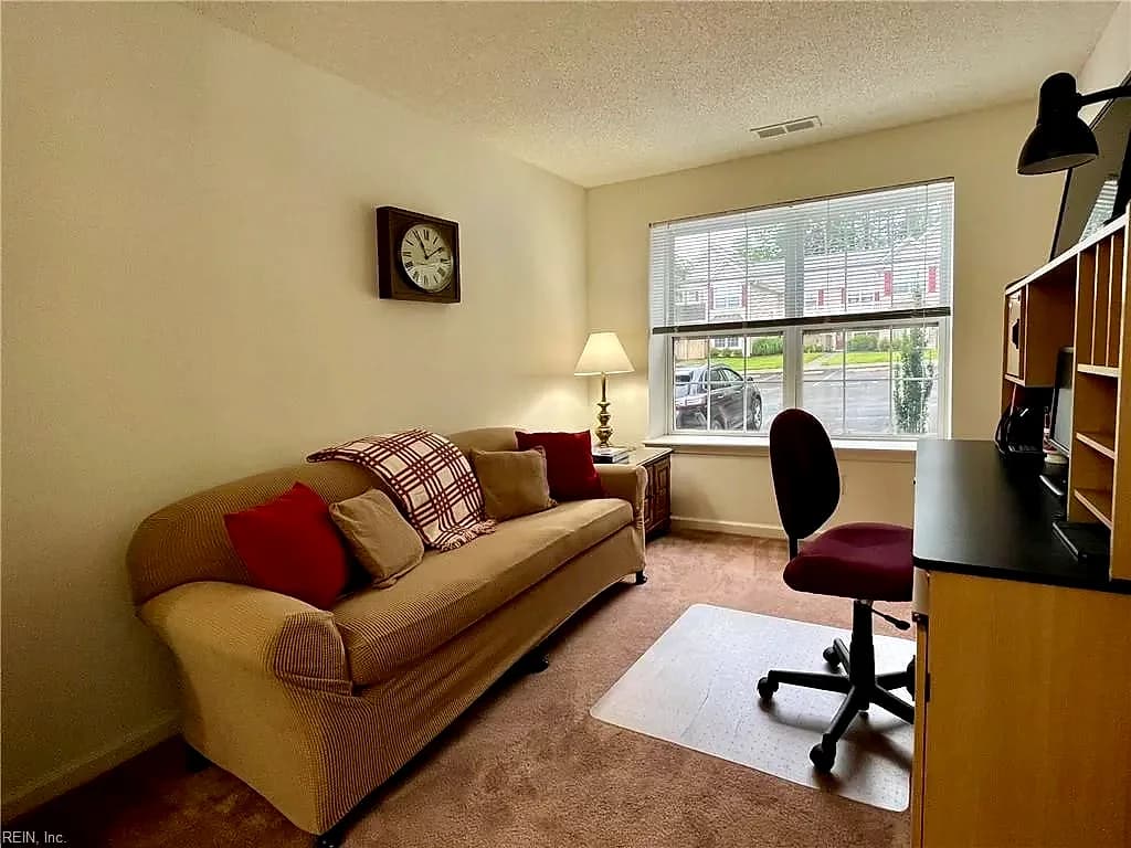 203 Bristol CMN, WILLIAMSBURG VA 23188 - Photo 4