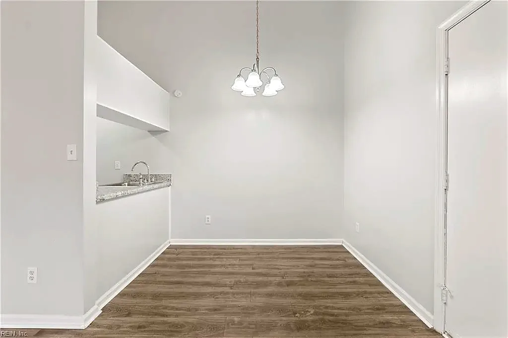 220 Pacific DR #2, HAMPTON VA 23666 - Photo 3