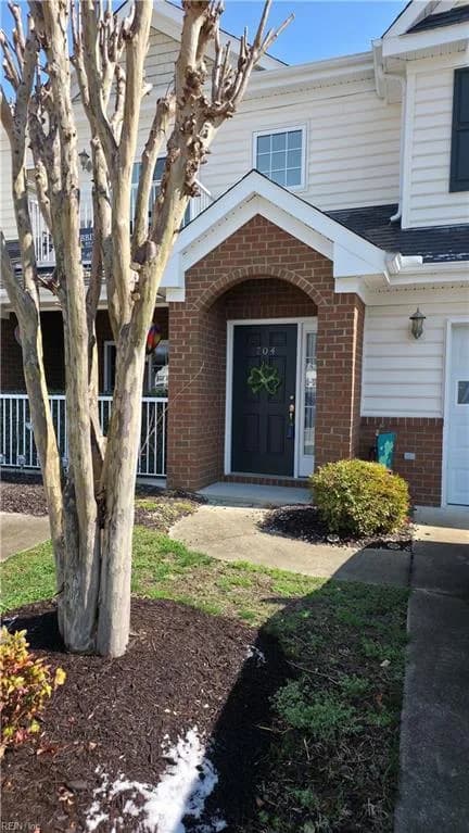 704 Rustads CIR, WILLIAMSBURG VA 23188 - Photo 2