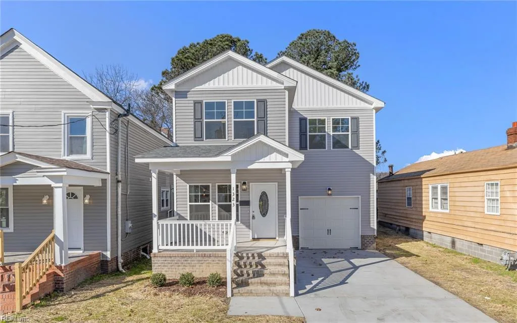 1323 29th ST, Newport News — 4 bed Residential, 2,640 sqft