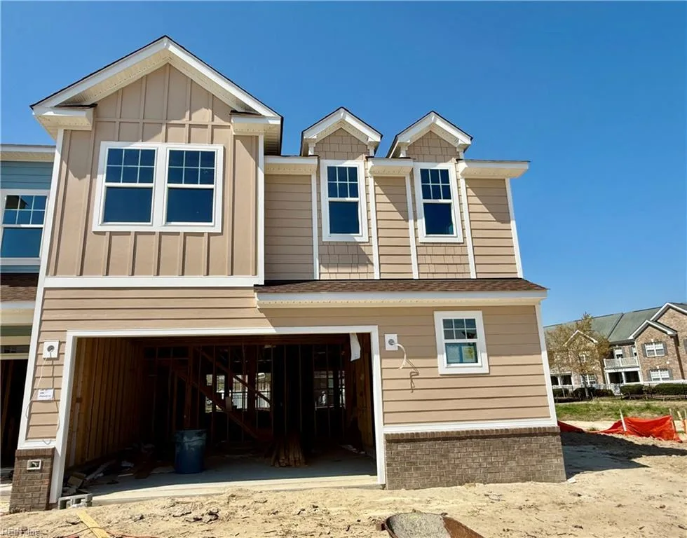 709 Flatrock LN, CHESAPEAKE VA 23320
