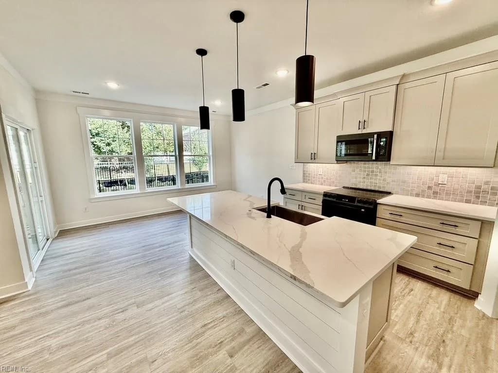 709 Flatrock LN, CHESAPEAKE VA 23320 - Photo 3