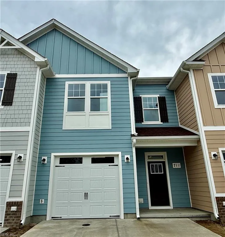 711 Flatrock LN, CHESAPEAKE VA 23320 - Photo 2