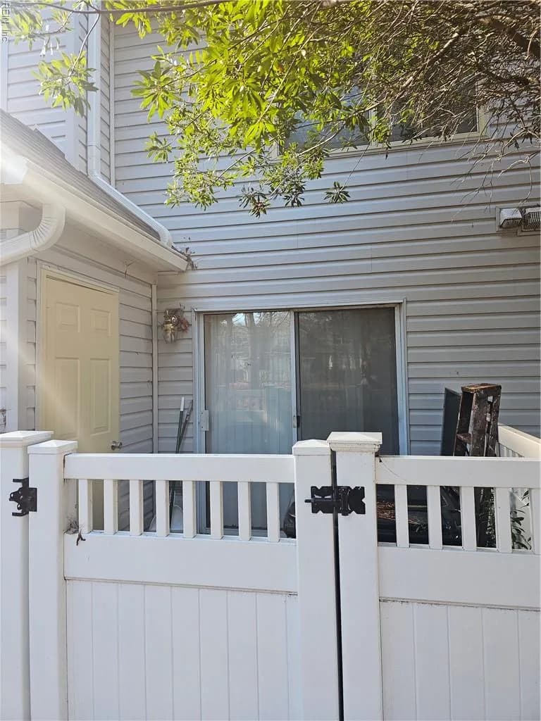 4 Verde Quay QUAY #F, HAMPTON VA 23666 - Photo 4