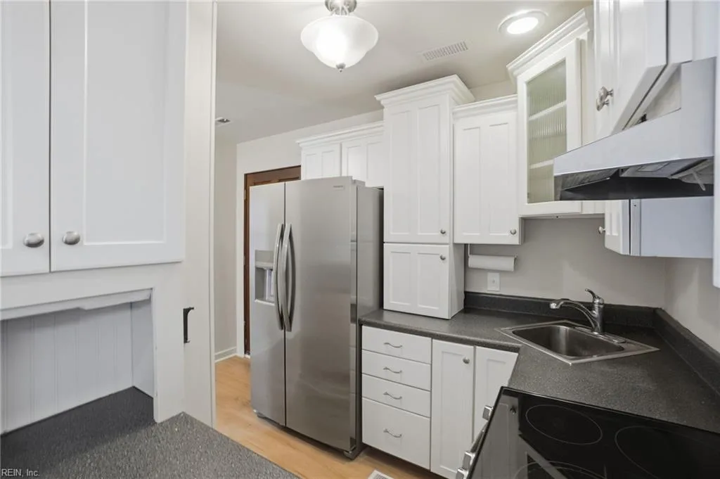 318 Washington ST #C, PORTSMOUTH VA 23704 - Photo 2