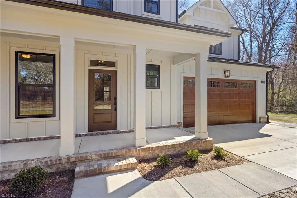 1421 Saint Brides RD W, CHESAPEAKE VA 23322 - Photo 5