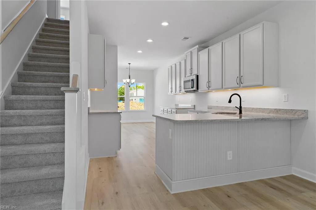 1008 Serene RD #103, SUFFOLK VA 23435 - Photo 5