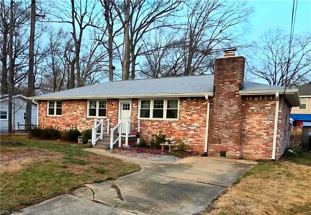 2108 Lockard AVE, CHESAPEAKE VA 23320 - Main photo