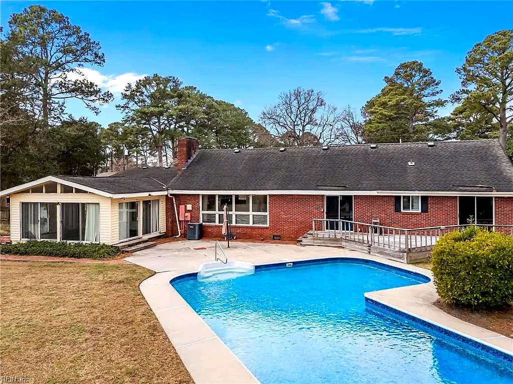 1504 Alanton DR, VIRGINIABEACH VA 23454 - Photo 3