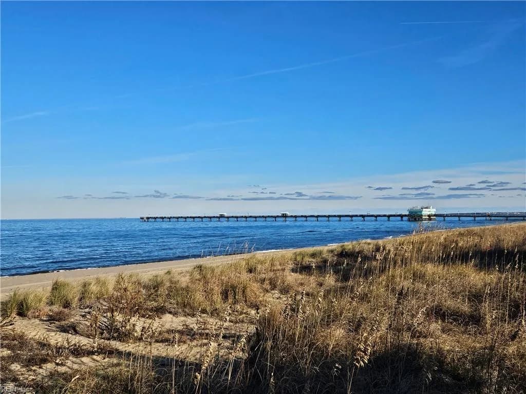 600 W Ocean View AVE #C, NORFOLK VA 23503 - Photo 3