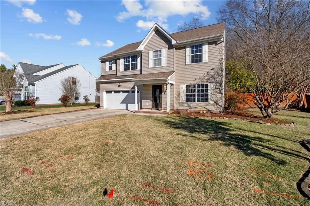 109 Bishops CT, Chesapeake — 4 bed Residential, 2,460 sqft