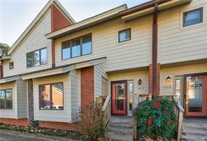1012 Coquina CHSE, Virginia Beach — 2 bed Residential, 1,600 sqft